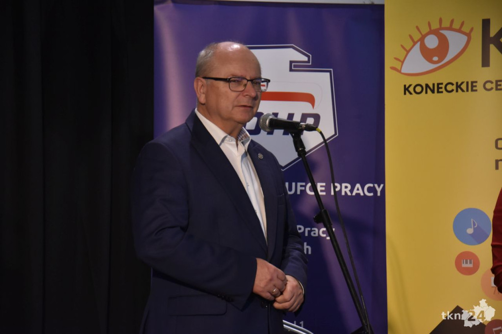 Wojewódzki konkurs `Mam Talent` miał miejsce w Koneckim Centrum Kultury [wideo, zdjęcia]