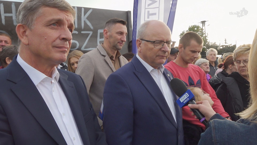 Debata o chodniku. W Pomorzanach wrze [wideo, zdjęcia]
