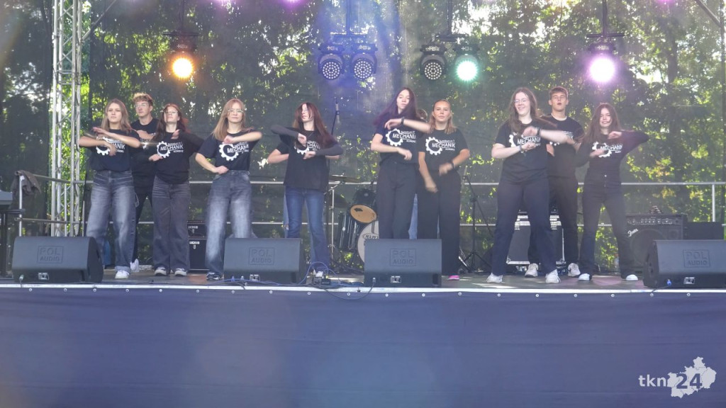 Pierwsze Powiatowe Święto Szkół Ponadpodstawowych za nami [wideo, zdjęcia]