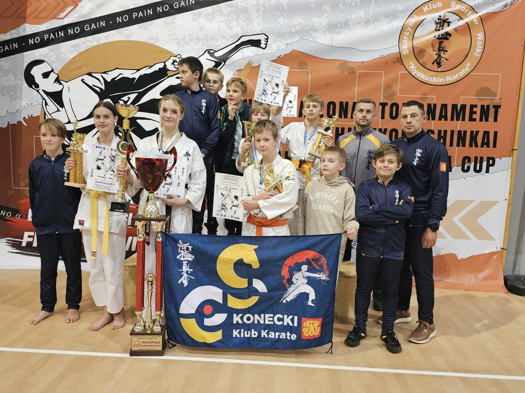 Karatecy z Końskich z pięcioma medalami w Skarżysku [zdjęcia]