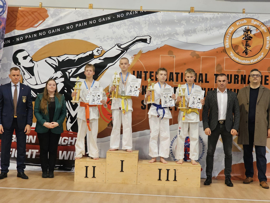 Karatecy z Końskich z pięcioma medalami w Skarżysku [zdjęcia]