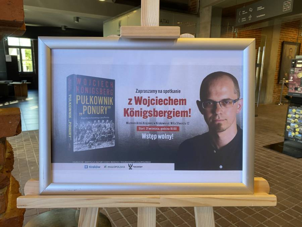 Ciekawe spotkanie z autorem biografii Jana Piwnika `Ponurego` w Krakowie [zdjęcia]