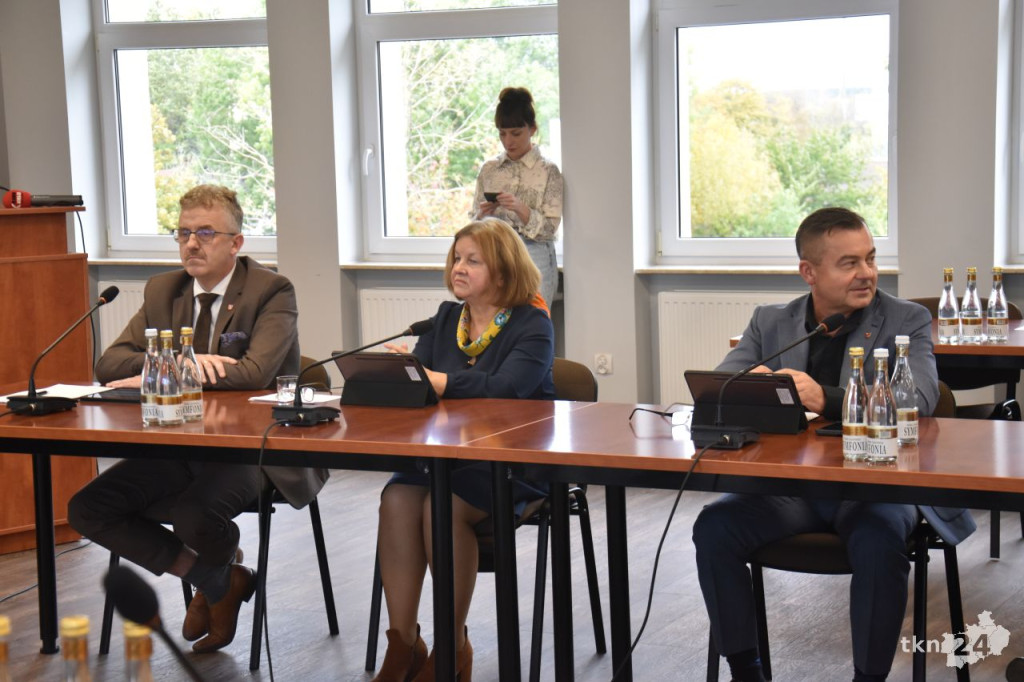 Gorąca debata o szpitalu. Co z dermatologią? Zobaczcie skrót ważnej sesji [wideo, zdjęcia]