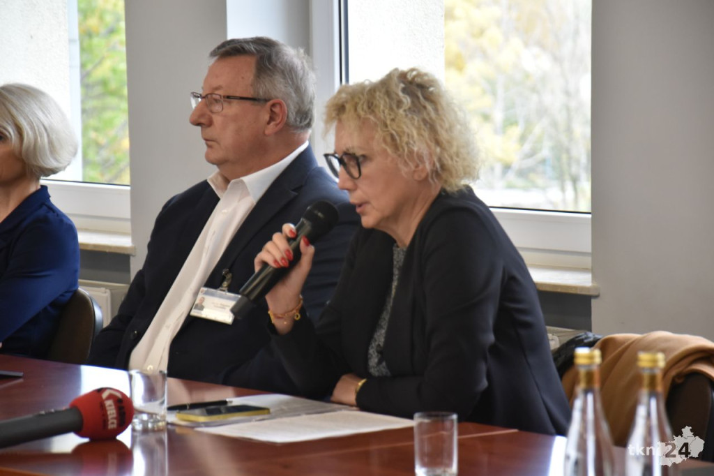 Gorąca debata o szpitalu. Co z dermatologią? Zobaczcie skrót ważnej sesji [wideo, zdjęcia]