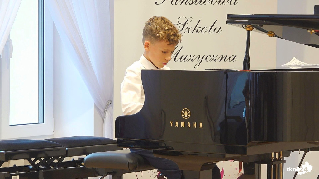 Zagrali dla nauczycieli. Wspaniały koncert w Szkole Muzycznej! [wideo, zdjęcia]