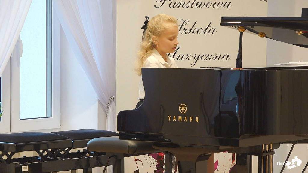 Zagrali dla nauczycieli. Wspaniały koncert w Szkole Muzycznej! [wideo, zdjęcia]