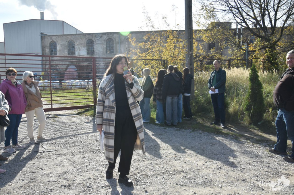 Drugi `Spacer śladami Żydów koneckich` prezentował historię przemysłu [wideo, zdjęcia]