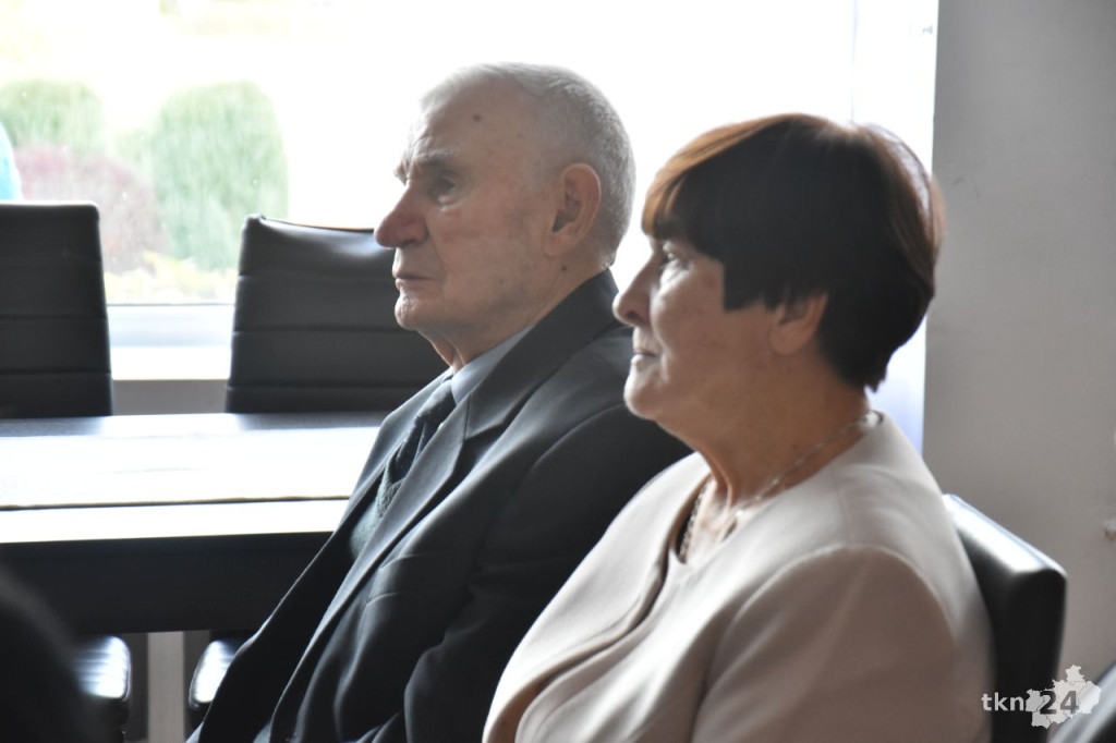 Długoletnie małżeństwa z gminy Stąporków świętowały `Złote Gody` [wideo, zdjęcia]