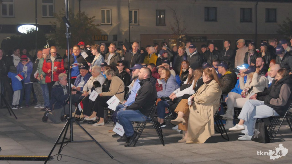 Mentzen w Końskich. Wiele osób przybyło na rynek [wideo, zdjęcia]