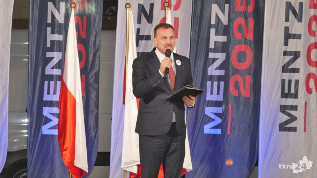 Mentzen w Końskich. Wiele osób przybyło na rynek [wideo, zdjęcia]