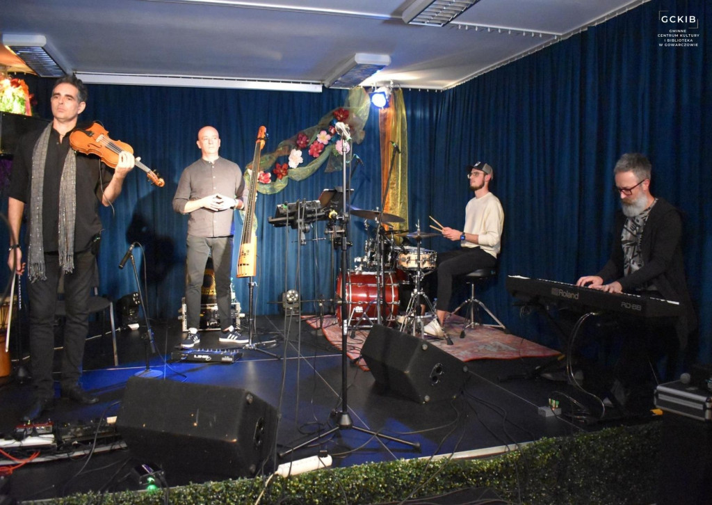 Klimatyczny koncert Luka Mazur Quartet w Gowarczowie [zdjęcia]