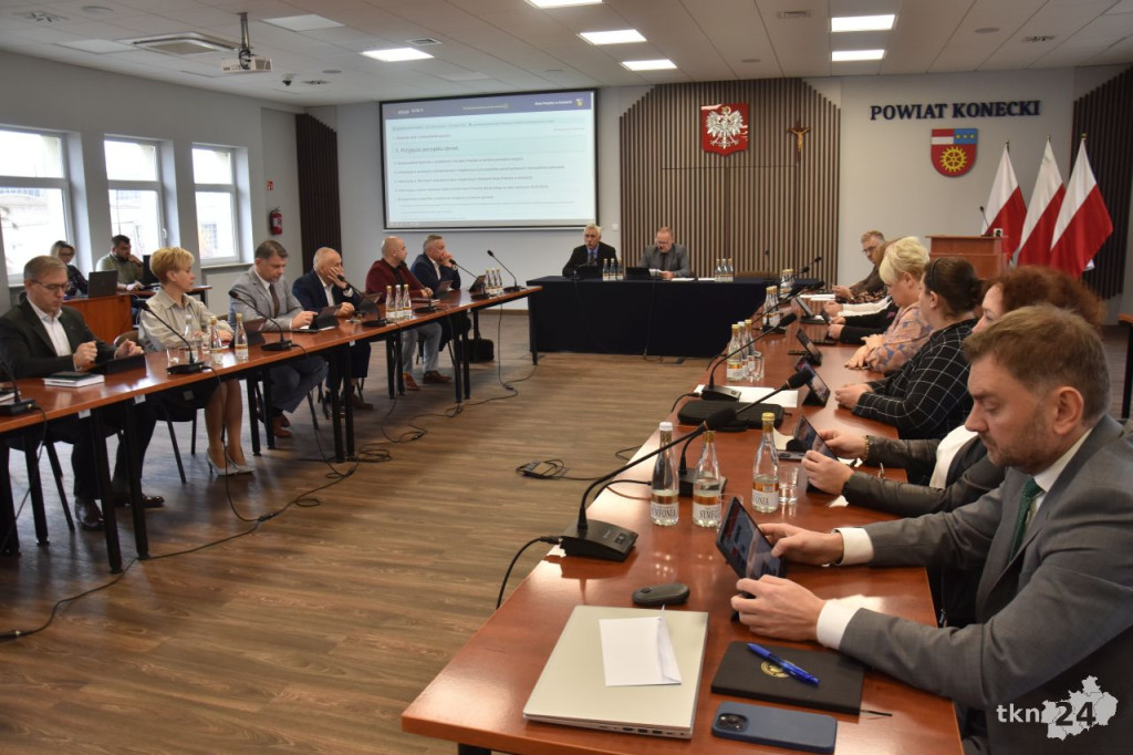 X Sesja Rady Powiatu Koneckiego: Czy szpital będzie prywatyzowany? [wideo]