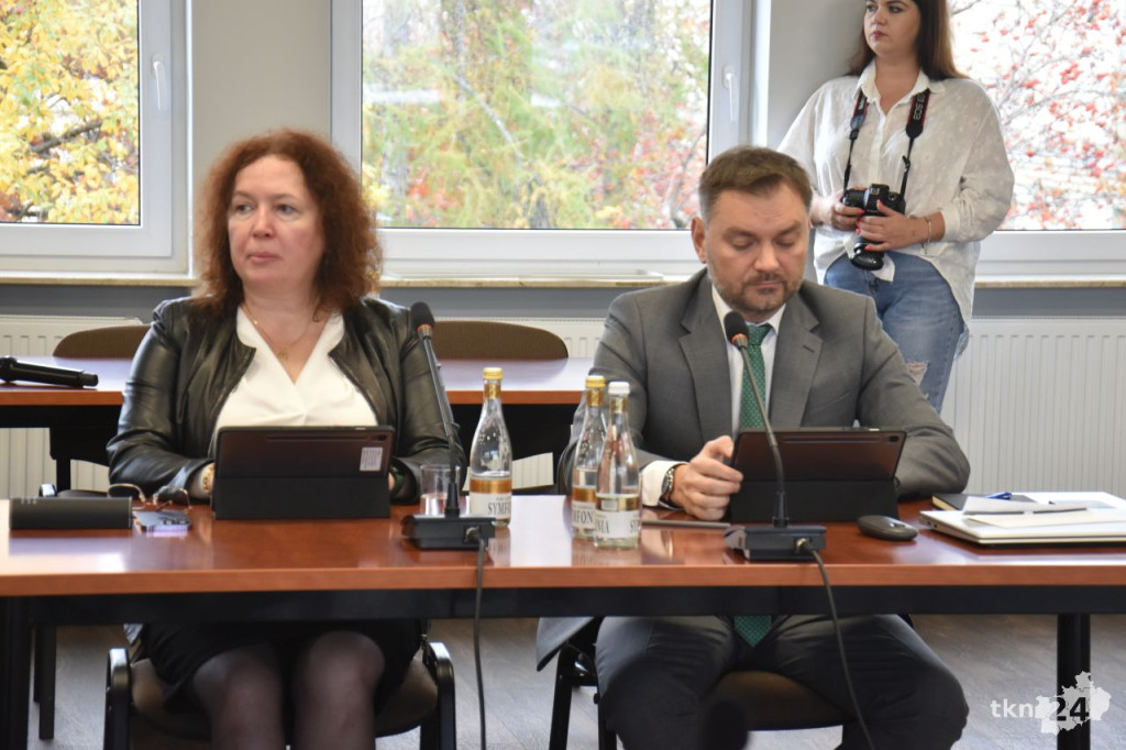X Sesja Rady Powiatu Koneckiego: Czy szpital będzie prywatyzowany? [wideo]
