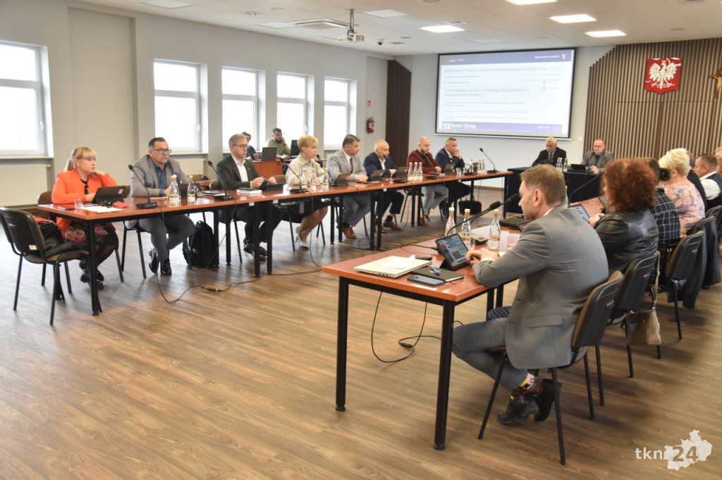 X Sesja Rady Powiatu Koneckiego: Czy szpital będzie prywatyzowany? [wideo]