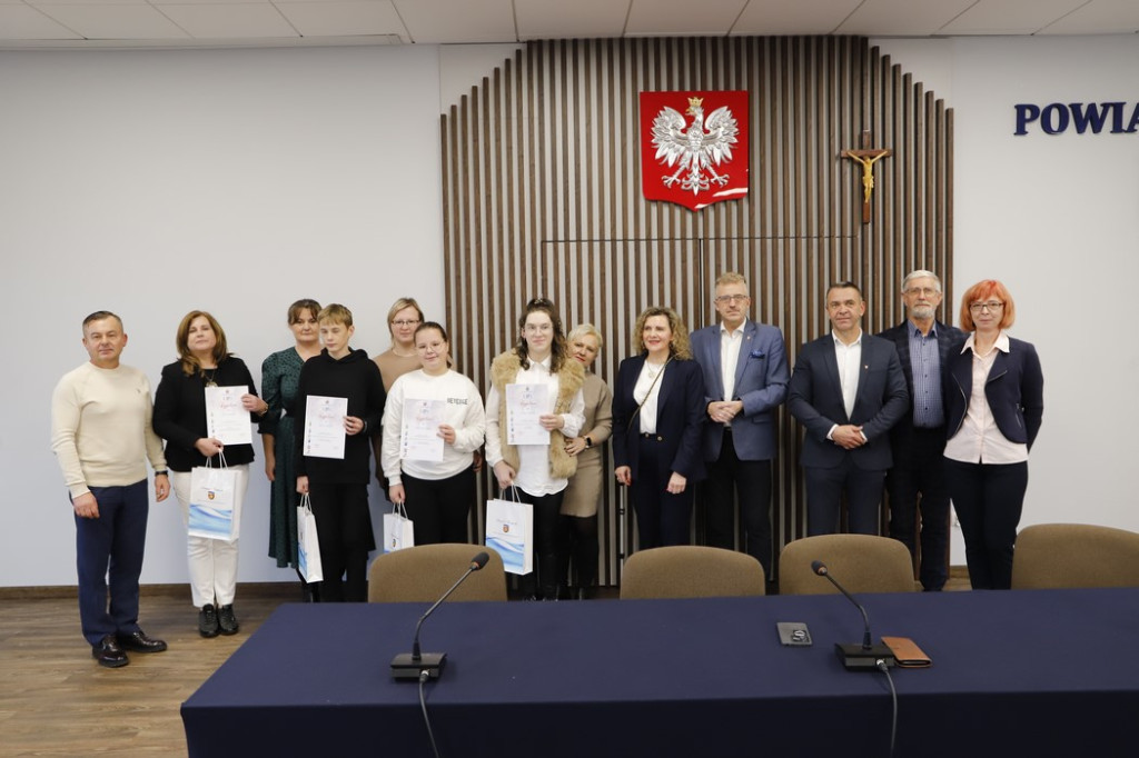 Najbardziej skomplikowane łamańce językowe. Poznajcie laureatów konkursu i ich wymyślone zwroty [zdjęcia]