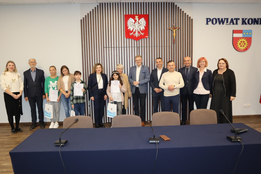 Najbardziej skomplikowane łamańce językowe. Poznajcie laureatów konkursu i ich wymyślone zwroty [zdjęcia]