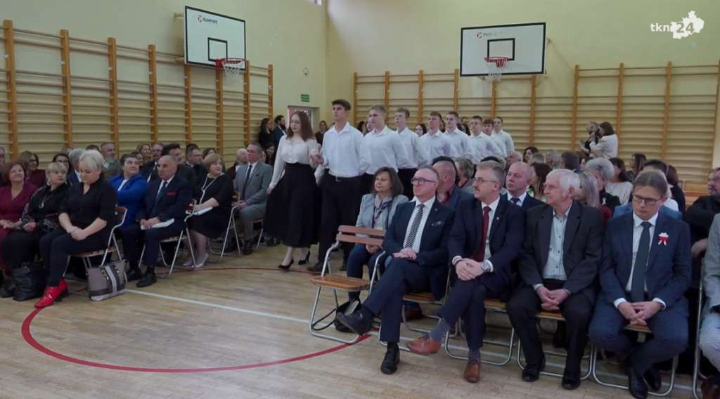 Wolność to jedno: Polska. Powiat rozpoczął obchody Święta Niepodległości [wideo, zdjęcia]