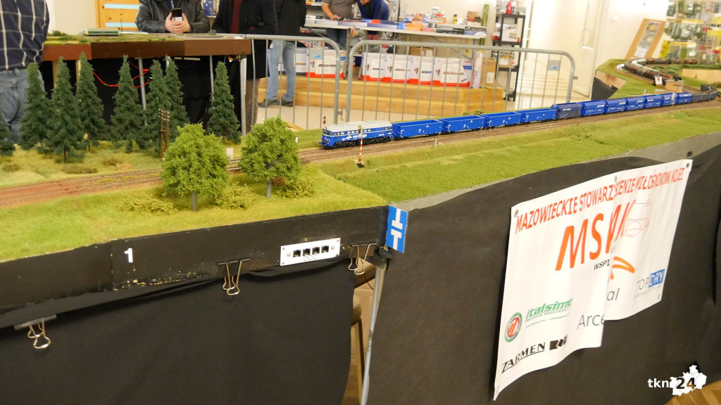 Miniaturowy świat znów zachwycił konecczan!  [wideo, zdjęcia]