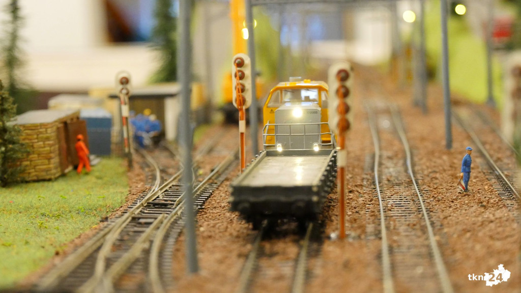 Miniaturowy świat znów zachwycił konecczan!  [wideo, zdjęcia]