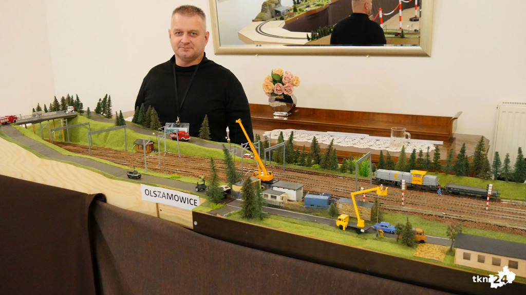 Miniaturowy świat znów zachwycił konecczan!  [wideo, zdjęcia]