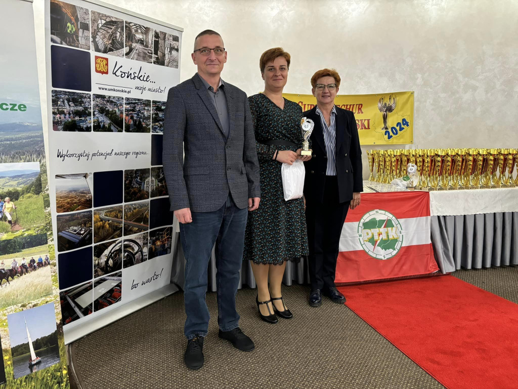 Blisko stu Superpiechurów. W Końskich uhonorowano najaktywniejszych turystów [zdjęcia]