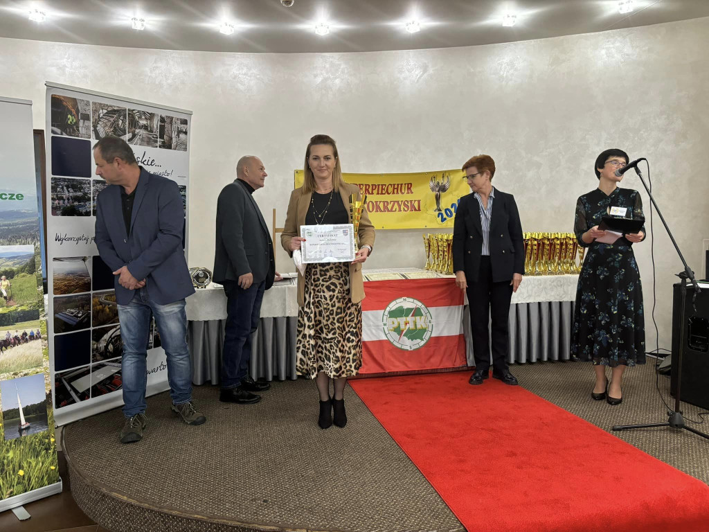 Blisko stu Superpiechurów. W Końskich uhonorowano najaktywniejszych turystów [zdjęcia]