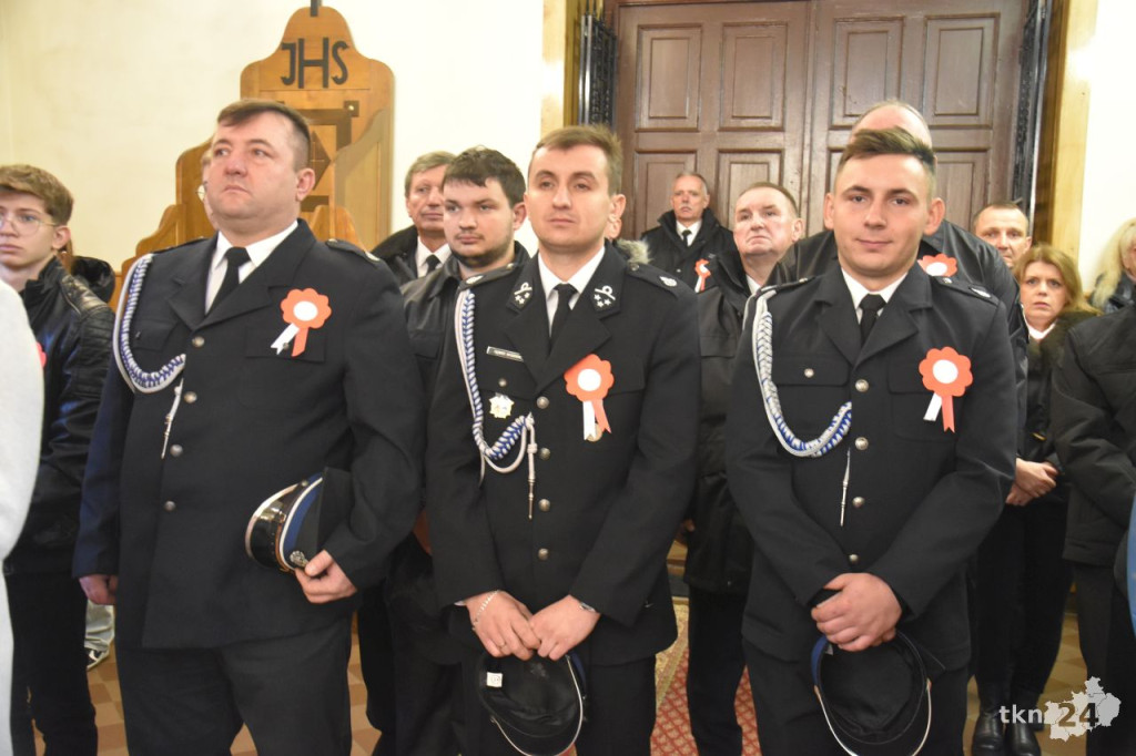 Śpiewająca uroczystość na Święto Niepodległości w gminie Stąporków [wideo, zdjęcia]