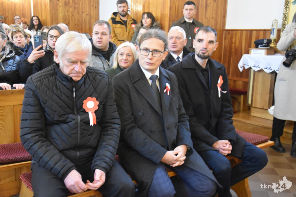 Śpiewająca uroczystość na Święto Niepodległości w gminie Stąporków [wideo, zdjęcia]