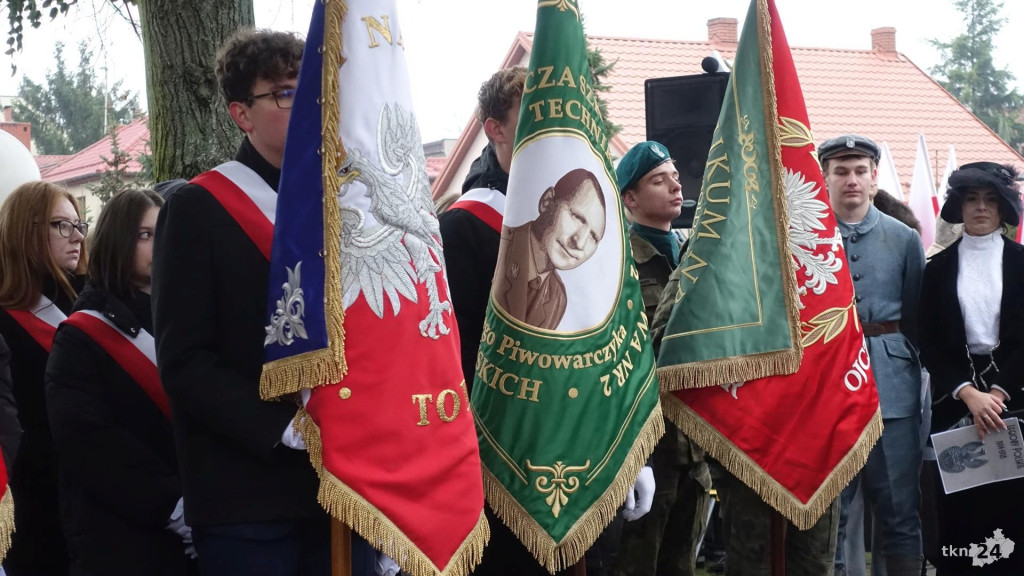 Niepodległość to  wolność. Końskie uczciły patriotyczne święto [wideo, zdjęcia]