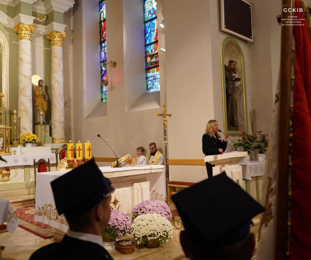 Uroczyste obchody Święta Niepodległości w gminie Gowarczów [zdjęcia]