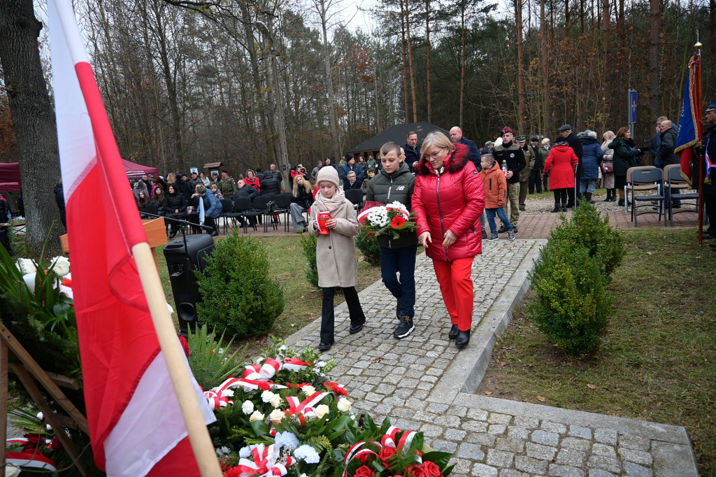 Hubalowa uroczystość w Zychach. Wspominano legendarnego majora [wideo, zdjęcia]