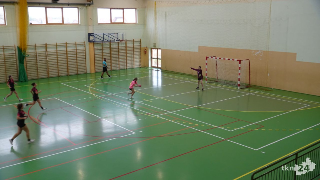 Olimpia Końskie rozpoczyna sezon od wspaniałej wygranej [wideo, zdjęcia]