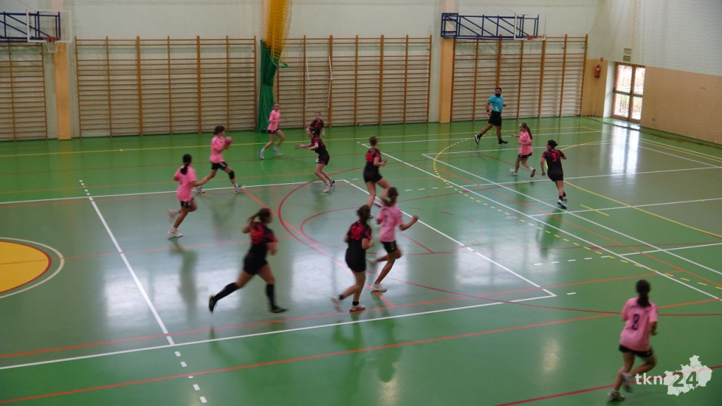 Olimpia Końskie rozpoczyna sezon od wspaniałej wygranej [wideo, zdjęcia]