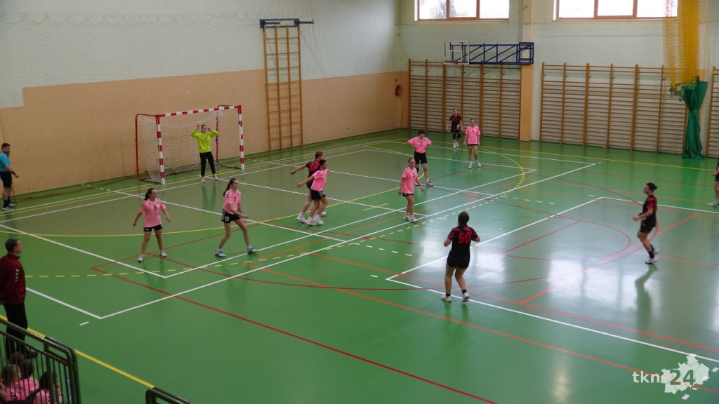 Olimpia Końskie rozpoczyna sezon od wspaniałej wygranej [wideo, zdjęcia]
