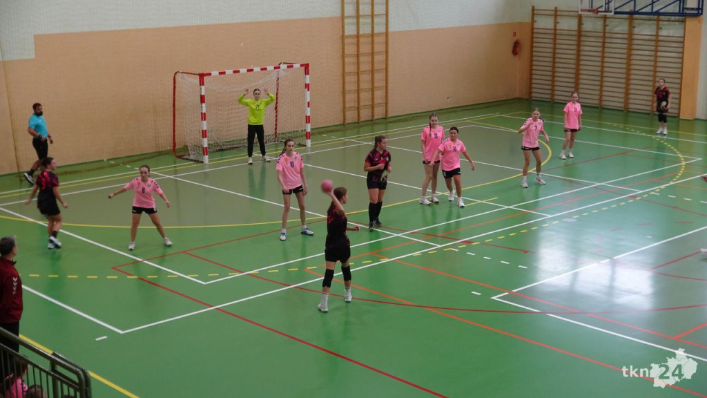 Olimpia Końskie rozpoczyna sezon od wspaniałej wygranej [wideo, zdjęcia]