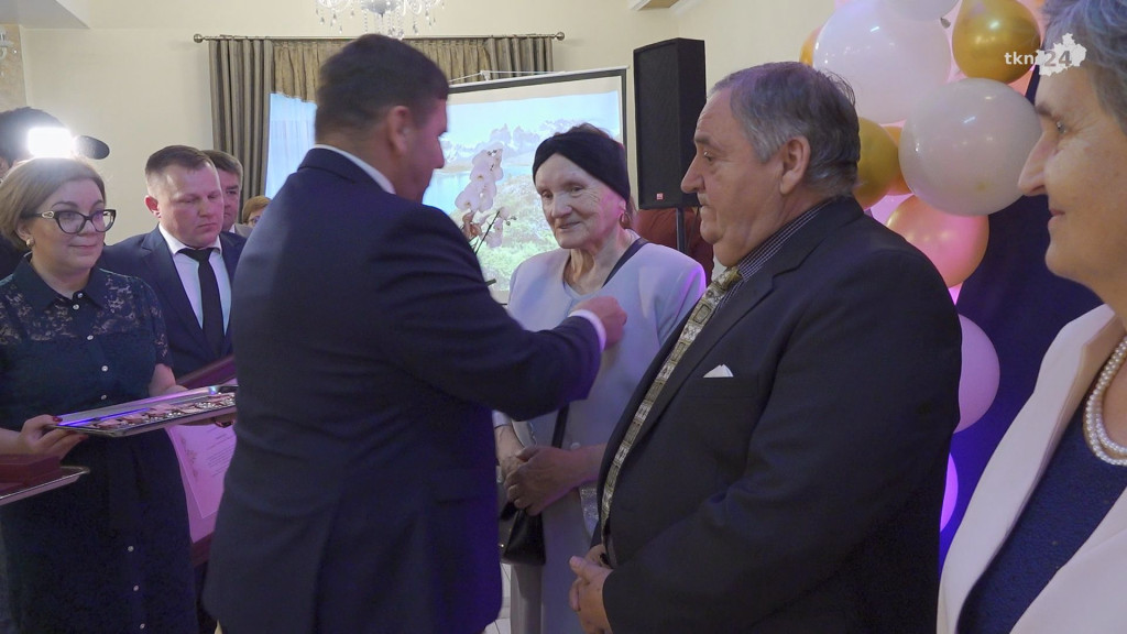 37 par z gminy Radoszyce świętowało złoty jubileusz [wideo, zdjęcia]