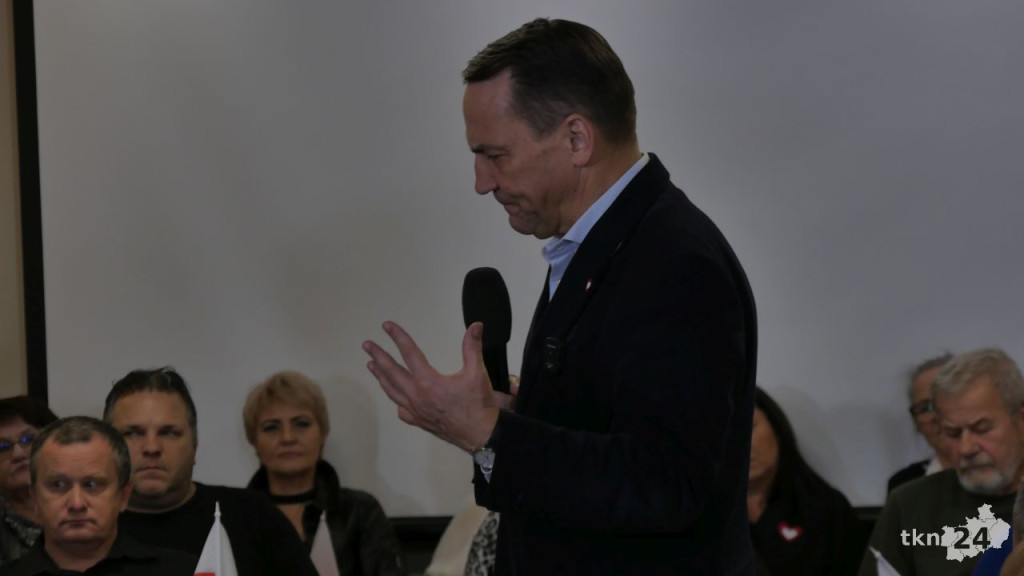 Radosław Sikorski w Końskich. O Polsce powiatowej, prawach kobiet i sytuacji międzynarodowej [WIDEO, zdjęcia]