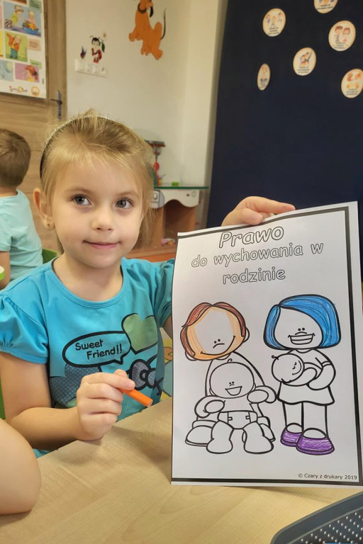 Konwencja o prawach dziecka. Przedszkolaki z Pomykowa świętowały ważną rocznicę [zdjęcia]