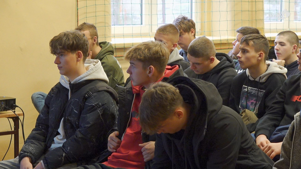 Dzień z profilaktyką w ZSP 2 Końskie. Były warsztaty i ewakuacja [wideo, zdjęcia]