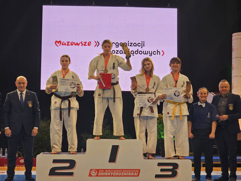 Koneccy karatecy z medalami na Kokoro Cup Juniors [zdjęcia]
