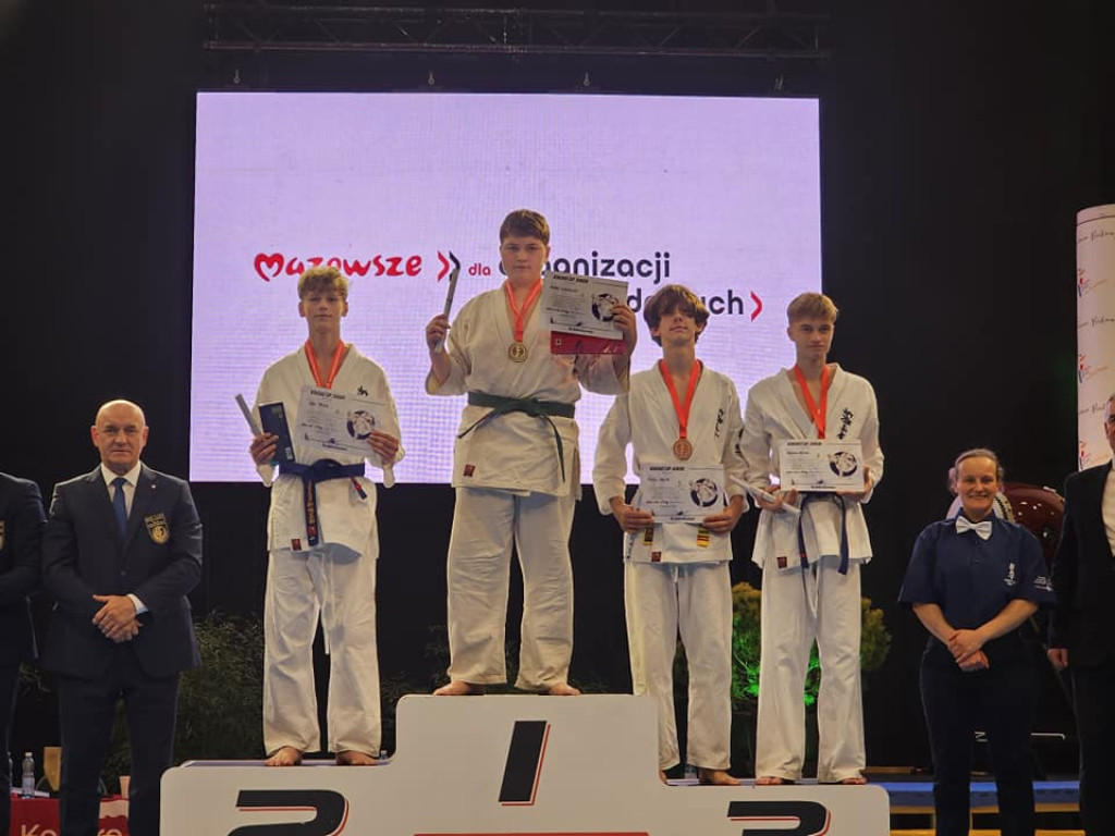 Koneccy karatecy z medalami na Kokoro Cup Juniors [zdjęcia]