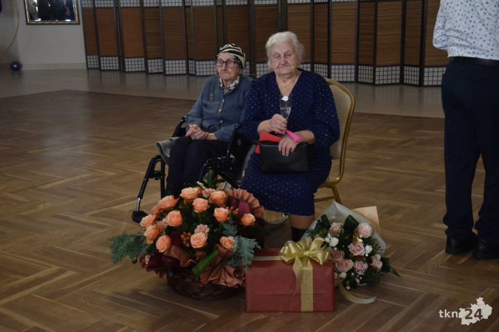 Pani Emilia z Rogowa obchodziła swoje setne urodziny [wideo, zdjęcia]