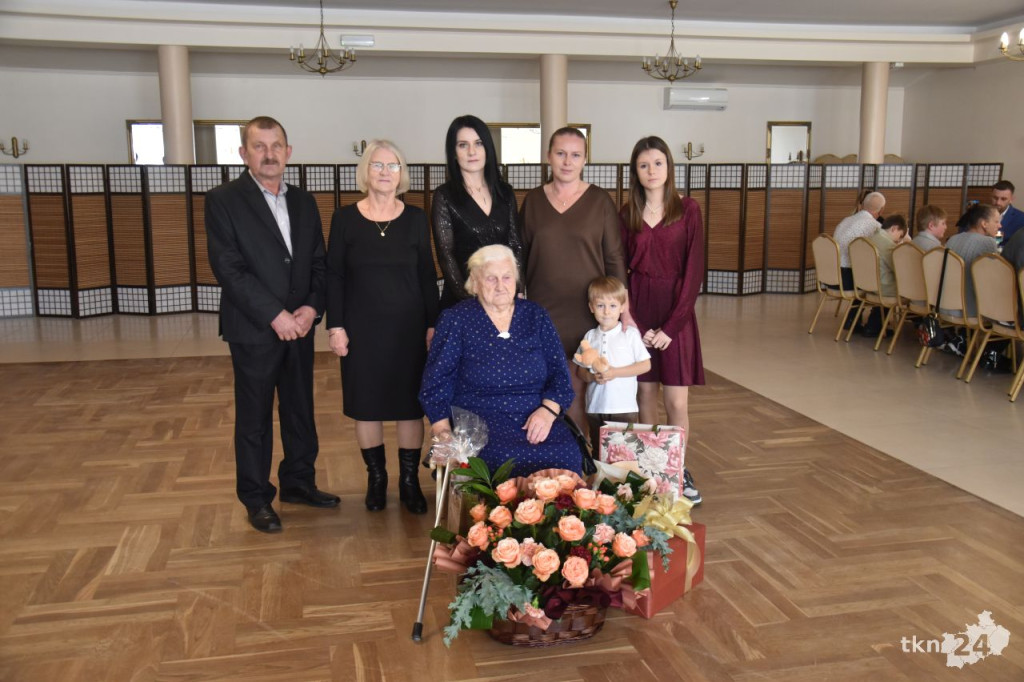 Pani Emilia z Rogowa obchodziła swoje setne urodziny [wideo, zdjęcia]