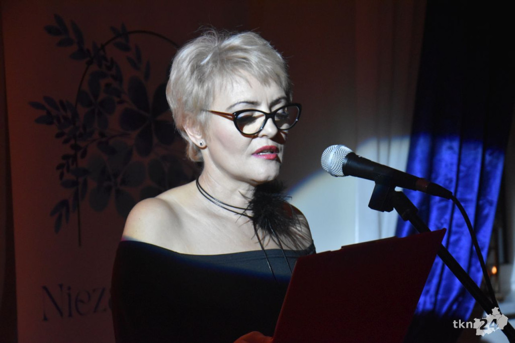 Wieczór poezji Michała Dziuby w Starym Sokołowie [wideo, zdjęcia]