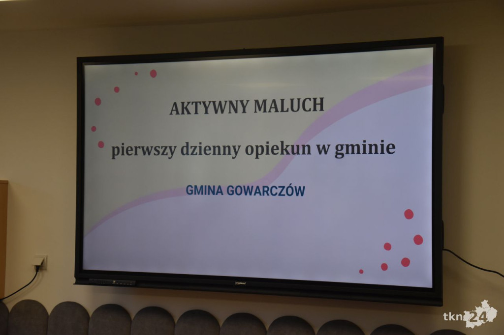 W Gowarczowie otwarto pierwszego Dziennego Opiekuna [wideo, zdjęcia]