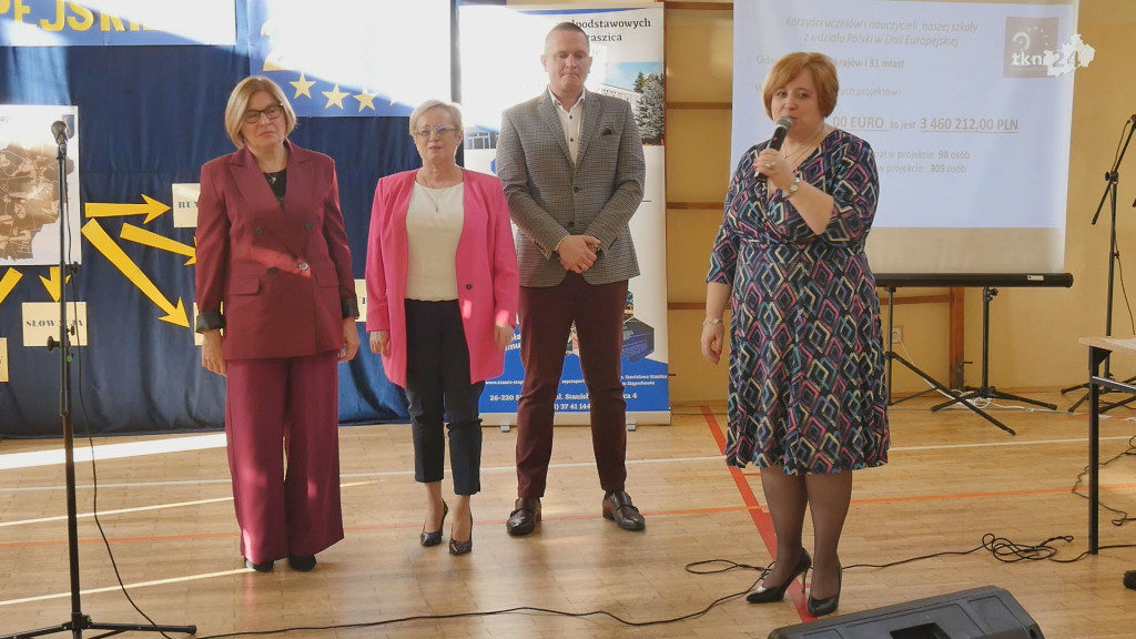 VII Powiatowe Sympozjum Naukowe w Stąporkowie. O 20-leciu Polski w Unii Europejskiej [wideo, zdjęcia]