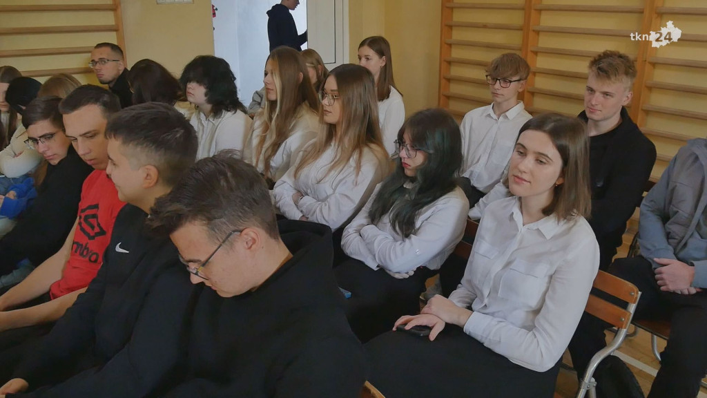 VII Powiatowe Sympozjum Naukowe w Stąporkowie. O 20-leciu Polski w Unii Europejskiej [wideo, zdjęcia]
