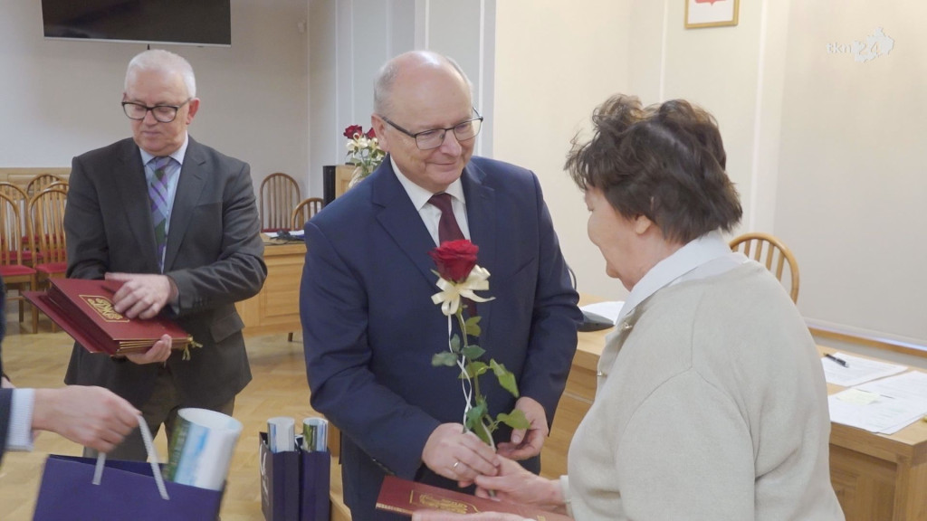 Rada Seniorów kadencji 2024-2029 rozpoczęła działalność w Końskich [wideo, zdjęcia]