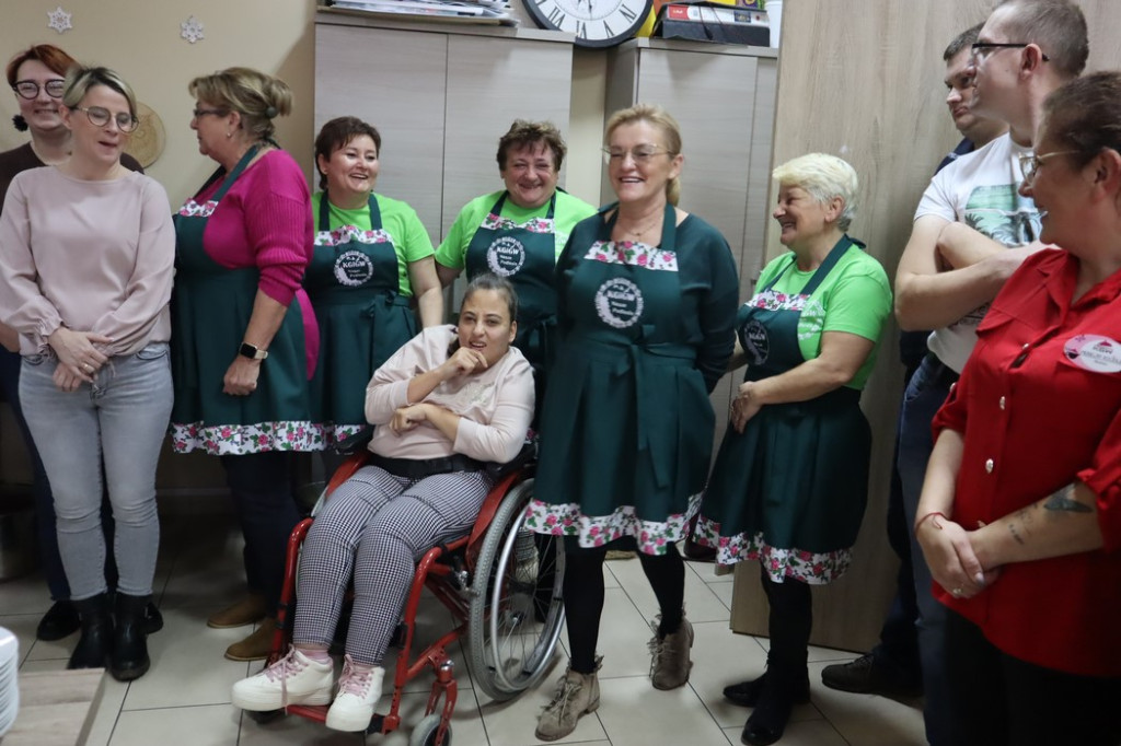 Ciekawe zajęcia dla uczestników Warsztatu Terapii Zajęciowej [zdjęcia]