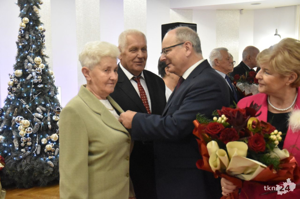 Złote Gody 2024 w gminie Końskie. 31 par świętowało długie pożycie małżeńskie [wideo, zdjęcia]